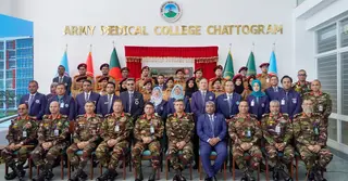 চট্টগ্রাম আর্মি মেডিকেল কলেজের স্থায়ী ক্যাম্পাস উদ্বোধন করলেন সেনাপ্রধান